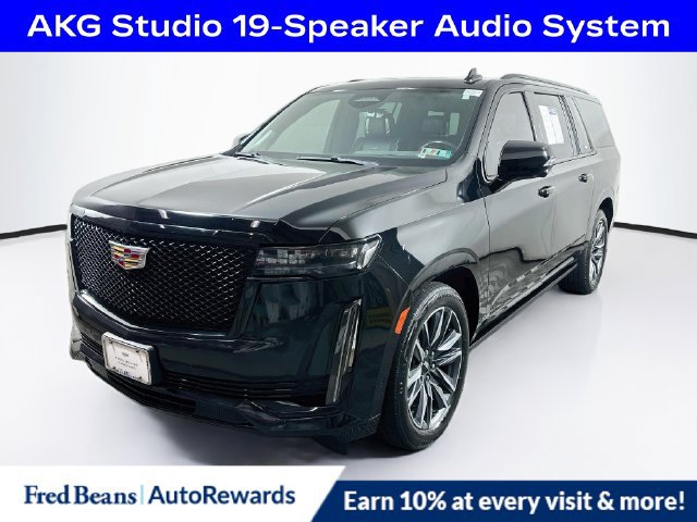 Used 2023 Cadillac Escalade ESV Sport w/ Touring Package AWD/4WD image 3