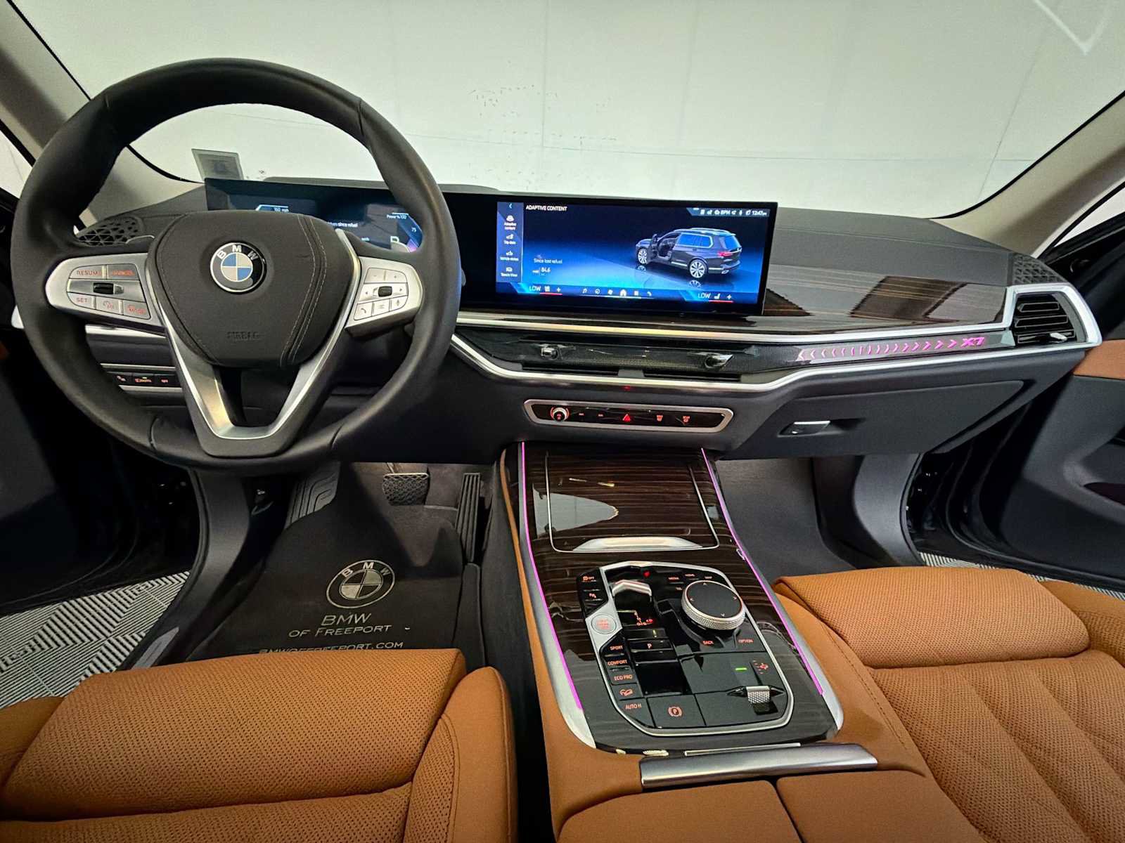 Used 2025 BMW X7 xDrive40i w/ Premium Package AWD/4WD image 12