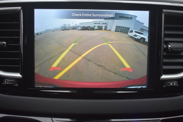 New 2026 Chrysler Voyager LX image 25