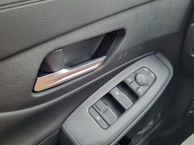New 2026 Nissan Sentra SV w/ Floor Mat Package FWD image 23