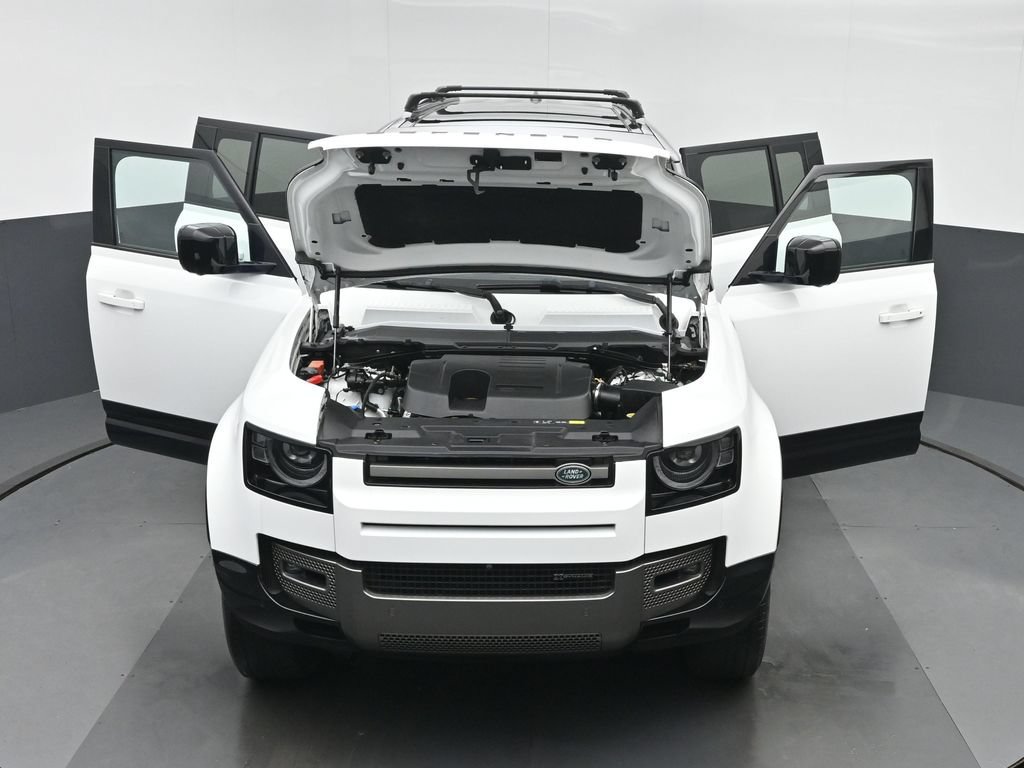 Used 2023 Land Rover Defender 110 X-Dynamic SE AWD/4WD image 45