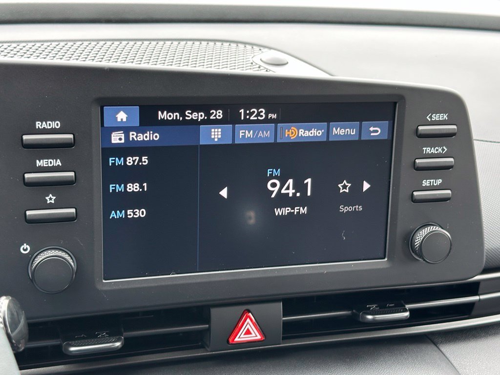 New 2026 Hyundai Elantra SEL Sport FWD image 20