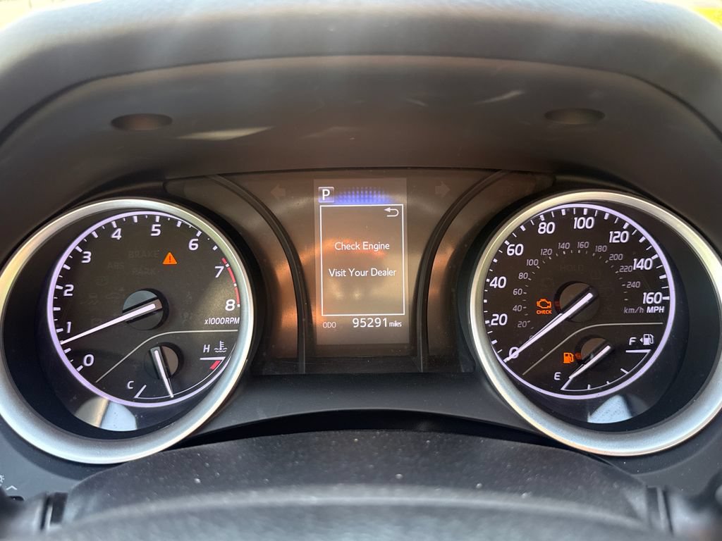 Used 2023 Toyota Camry LE FWD image 21