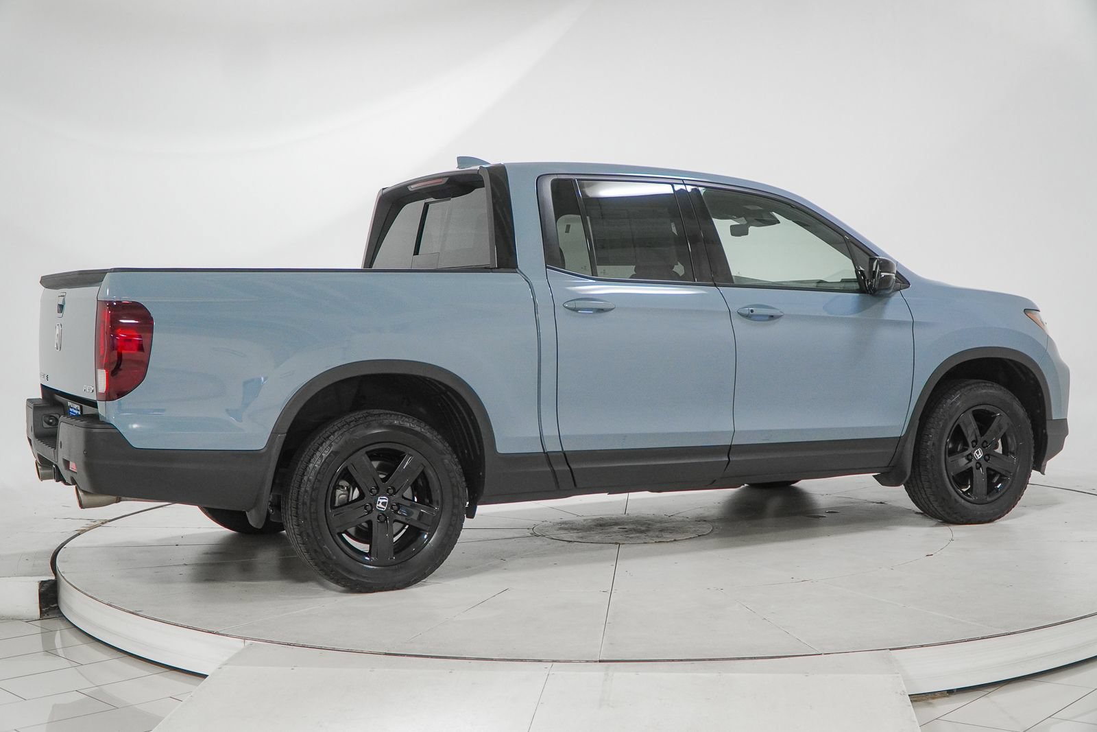 Used 2023 Honda Ridgeline Black Edition image 14