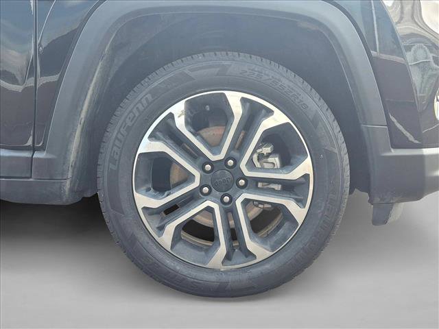 Used 2022 Jeep Compass Limited image 23