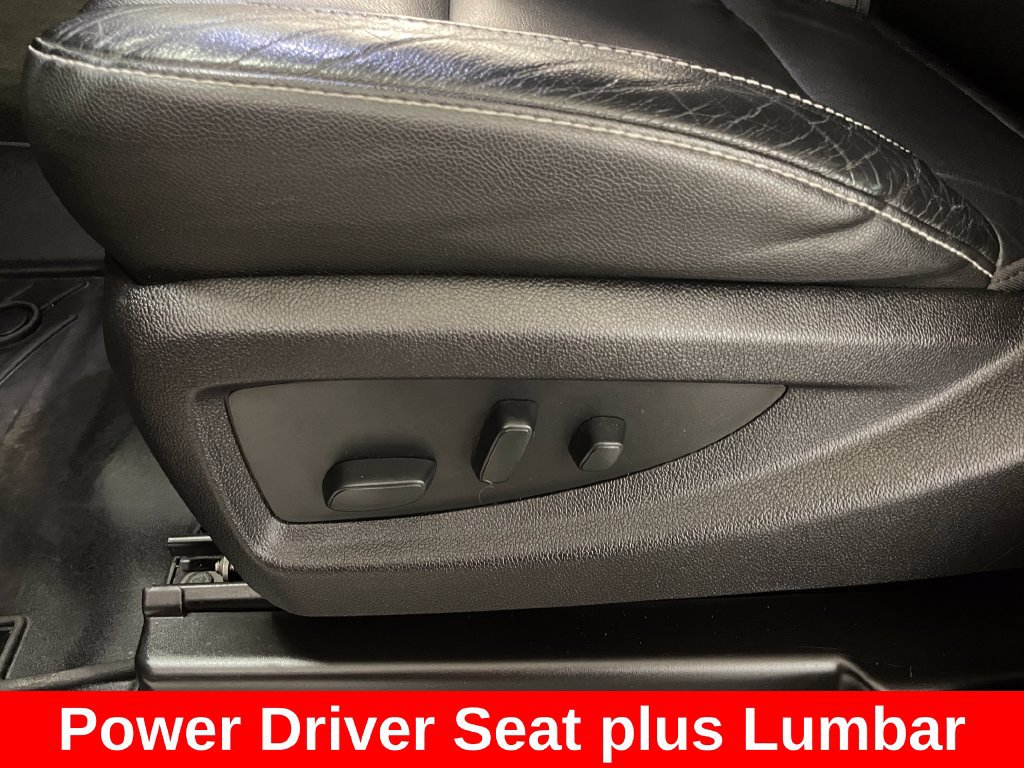 Used 2018 GMC Sierra 2500 SLT w/ Duramax Plus Package AWD/4WD image 9