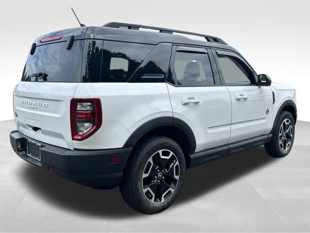 Used 2024 Ford Bronco Sport Outer Banks w/ Tech Package AWD/4WD image 5