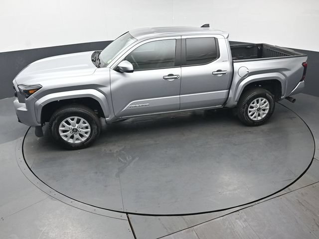 Certified 2026 Toyota Tacoma SR5 AWD/4WD image 40