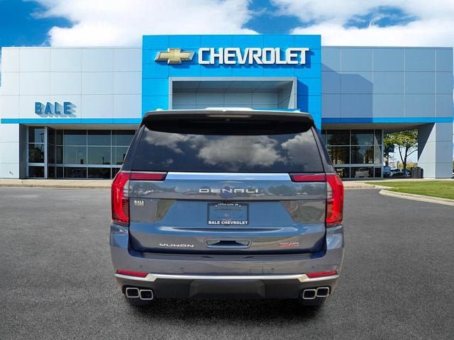 Used 2026 GMC Yukon Denali AWD/4WD image 4