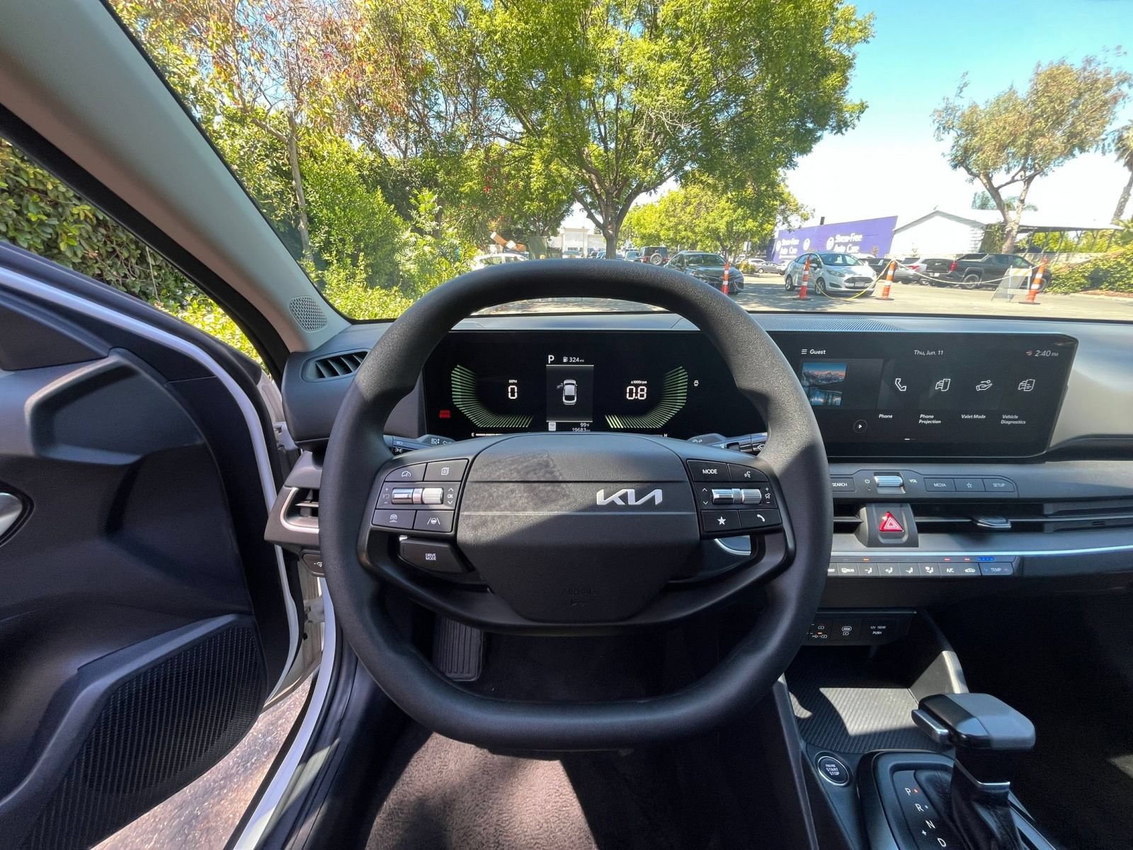Used 2025 Kia K4 FWD image 33