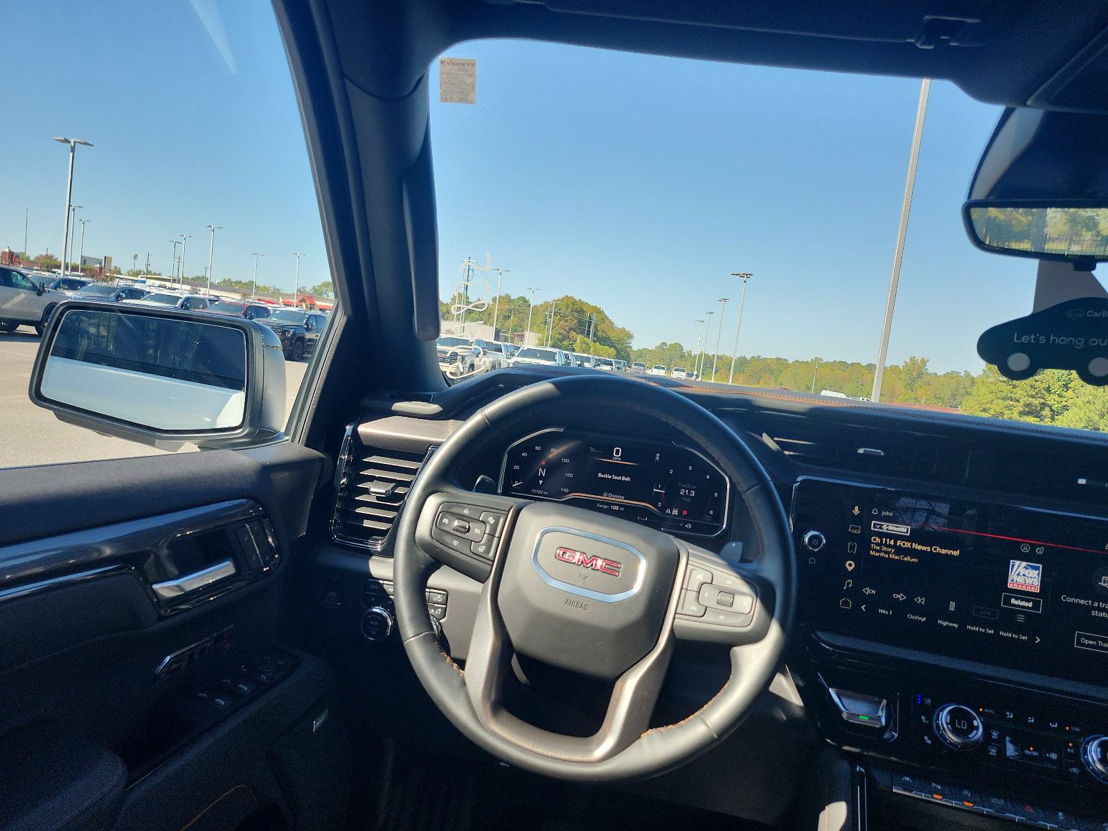 Certified 2025 GMC Sierra 1500 AT4 w/ AT4 Premium Package AWD/4WD image 17