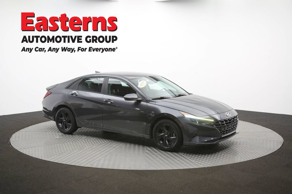 Used 2021 Hyundai Elantra SEL FWD image 47