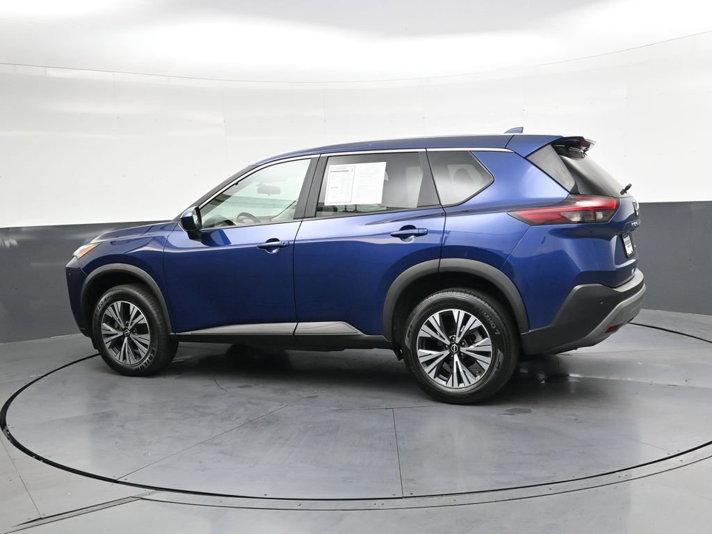 Used 2023 Nissan Rogue SV image 6