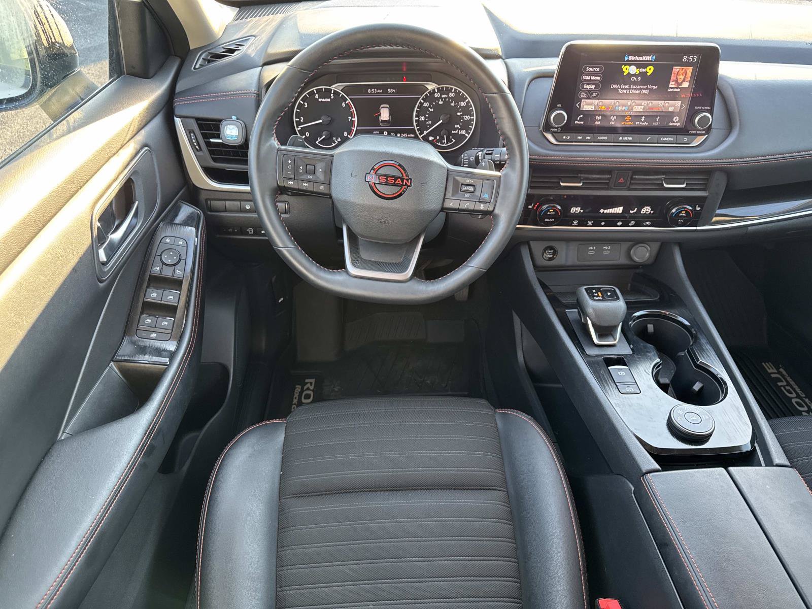 Used 2025 Nissan Rogue SV AWD/4WD image 14