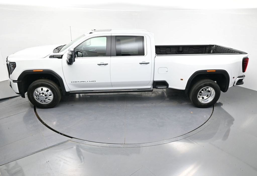 New 2026 GMC Sierra 3500 Denali Ultimate image 33