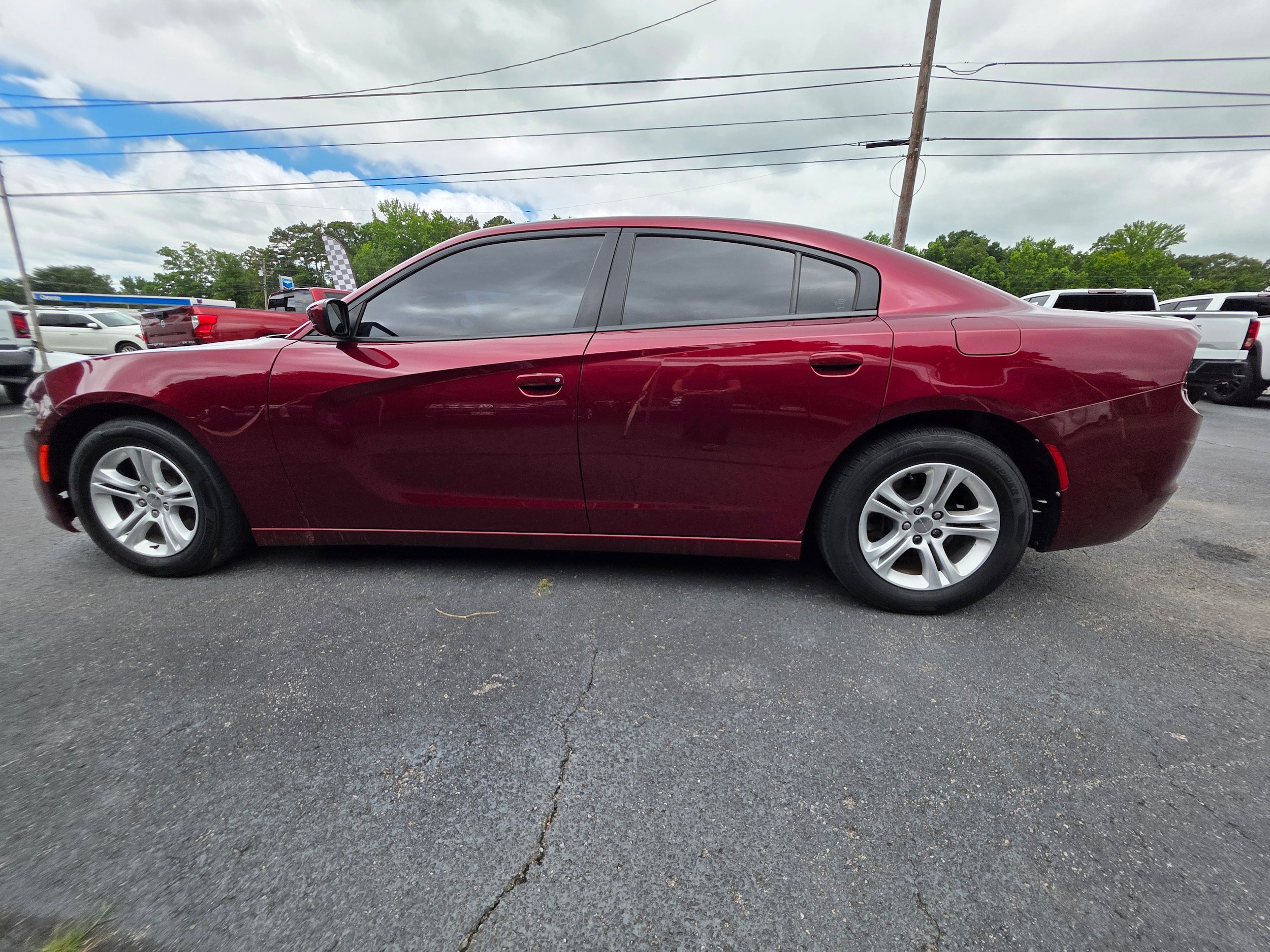 Used 2019 Dodge Charger SXT w/ Leather Interior Group RWD image 8