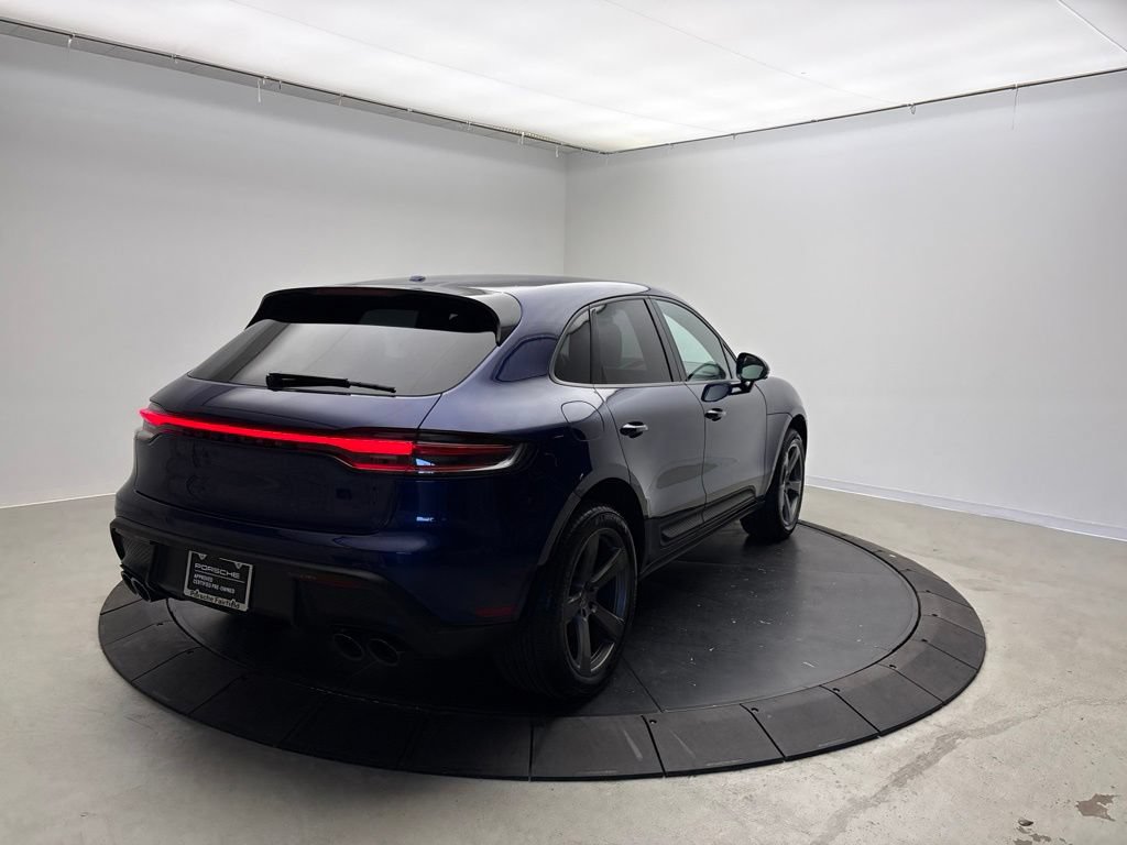 Certified 2026 Porsche Macan AWD/4WD image 7