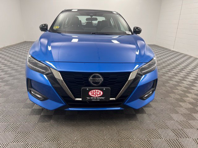Used 2023 Nissan Sentra SR w/ SR Premium Package FWD image 3