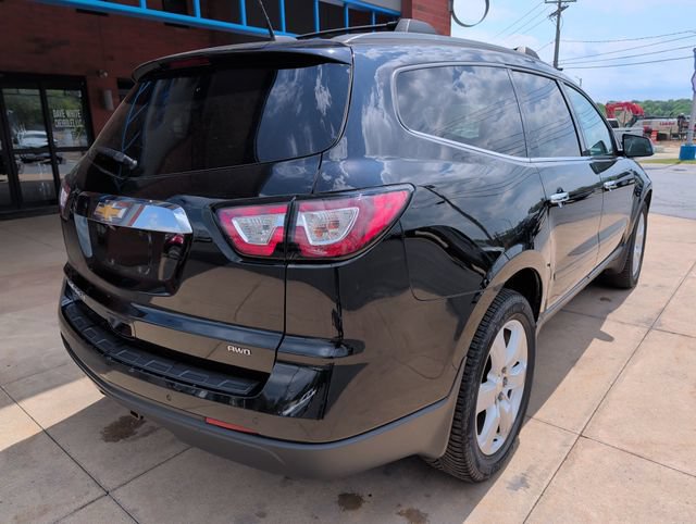 Used 2017 Chevrolet Traverse LT w/ Style and Technology Package AWD/4WD image 7