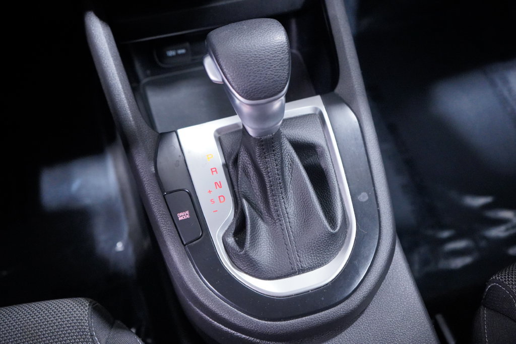 Used 2022 Kia Forte LXS FWD image 16
