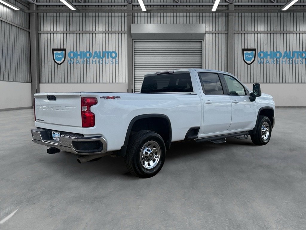 Used 2021 Chevrolet Silverado 2500 LT w/ Convenience Package AWD/4WD image 8