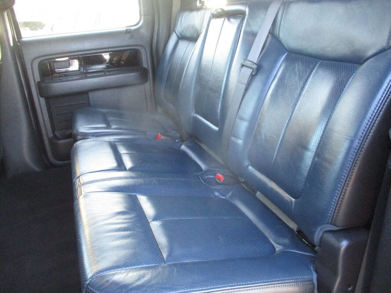 Used 2014 Ford F150 Limited image 11