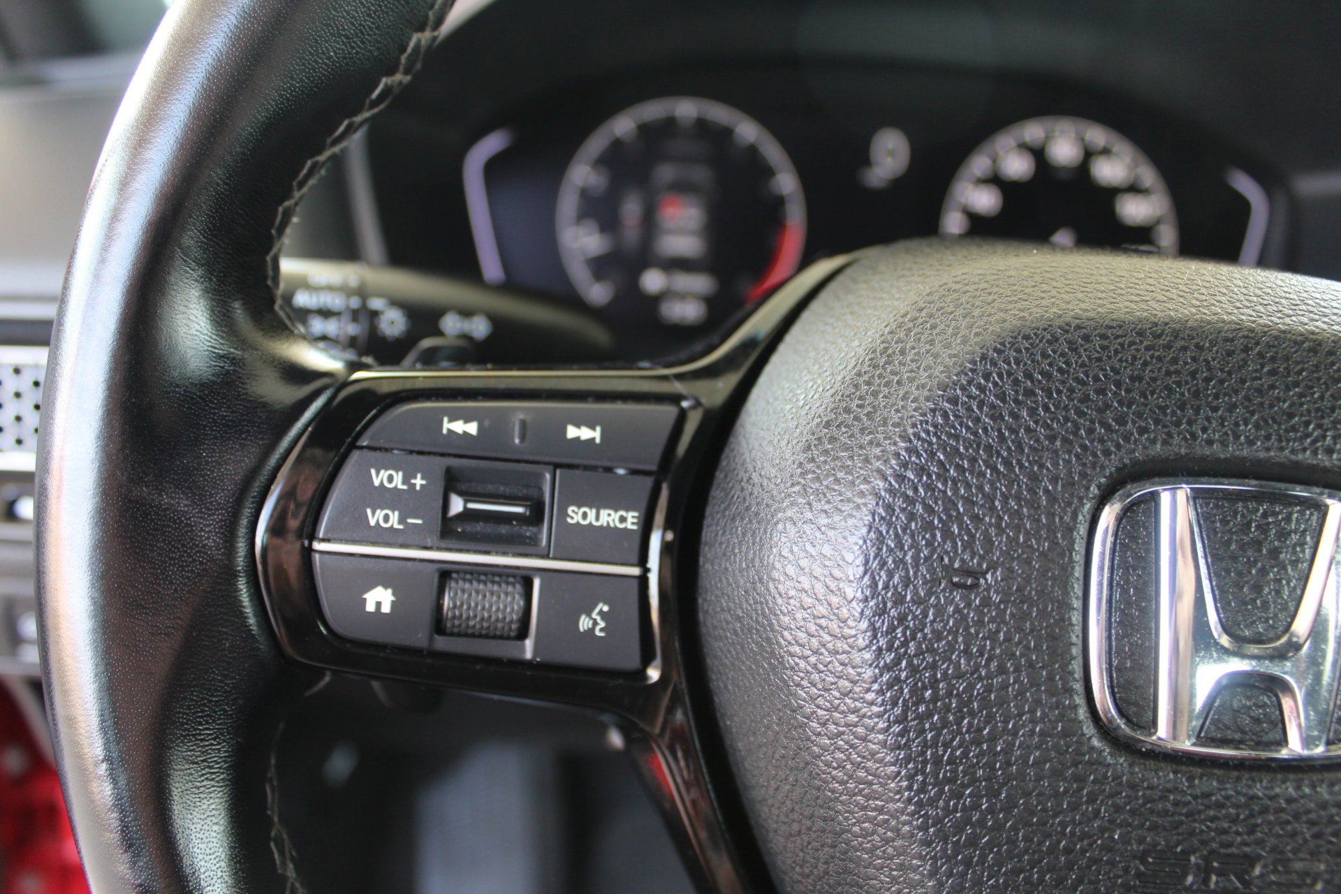 Used 2024 Honda Civic Sport image 28