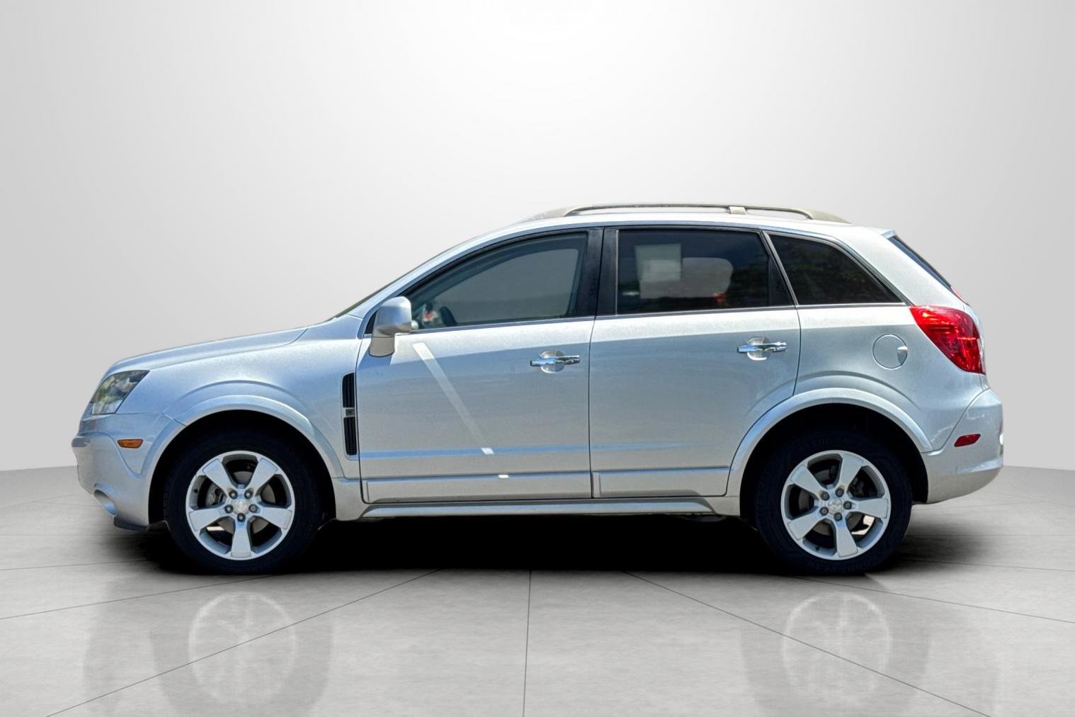 Used 2015 Chevrolet Captiva Sport LT w/ Convenience Package image 8