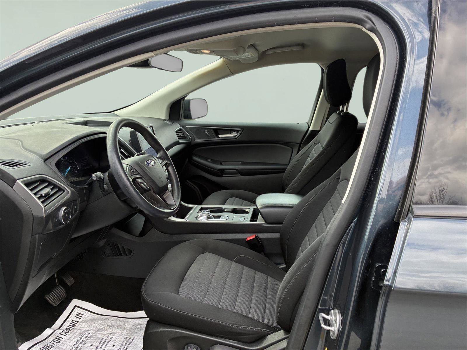 Used 2022 Ford Edge SE AWD/4WD image 15