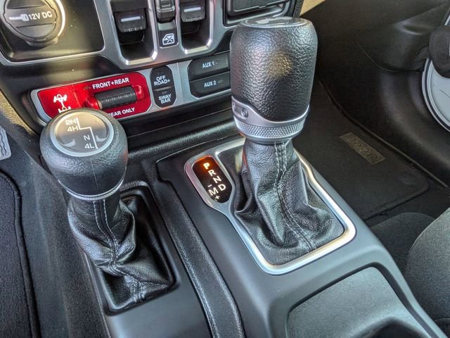 Used 2024 Jeep Wrangler Rubicon image 18