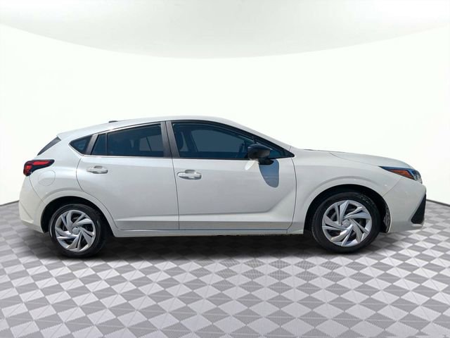 Used 2024 Subaru Impreza 2.0i image 2