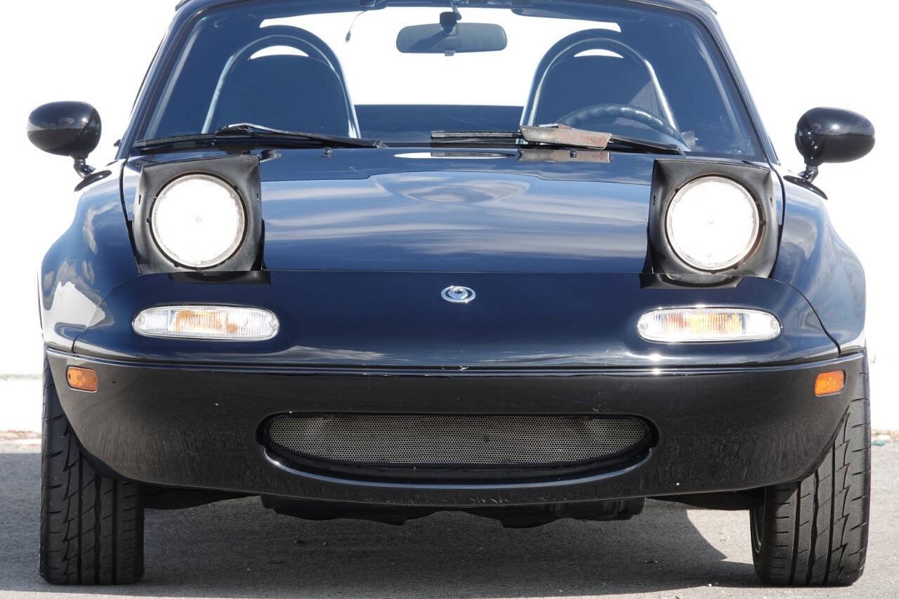 Used 1996 MAZDA MX-5 Miata RWD image 40