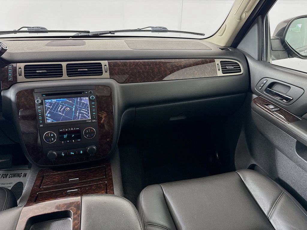 Used 2013 GMC Yukon Denali RWD image 28