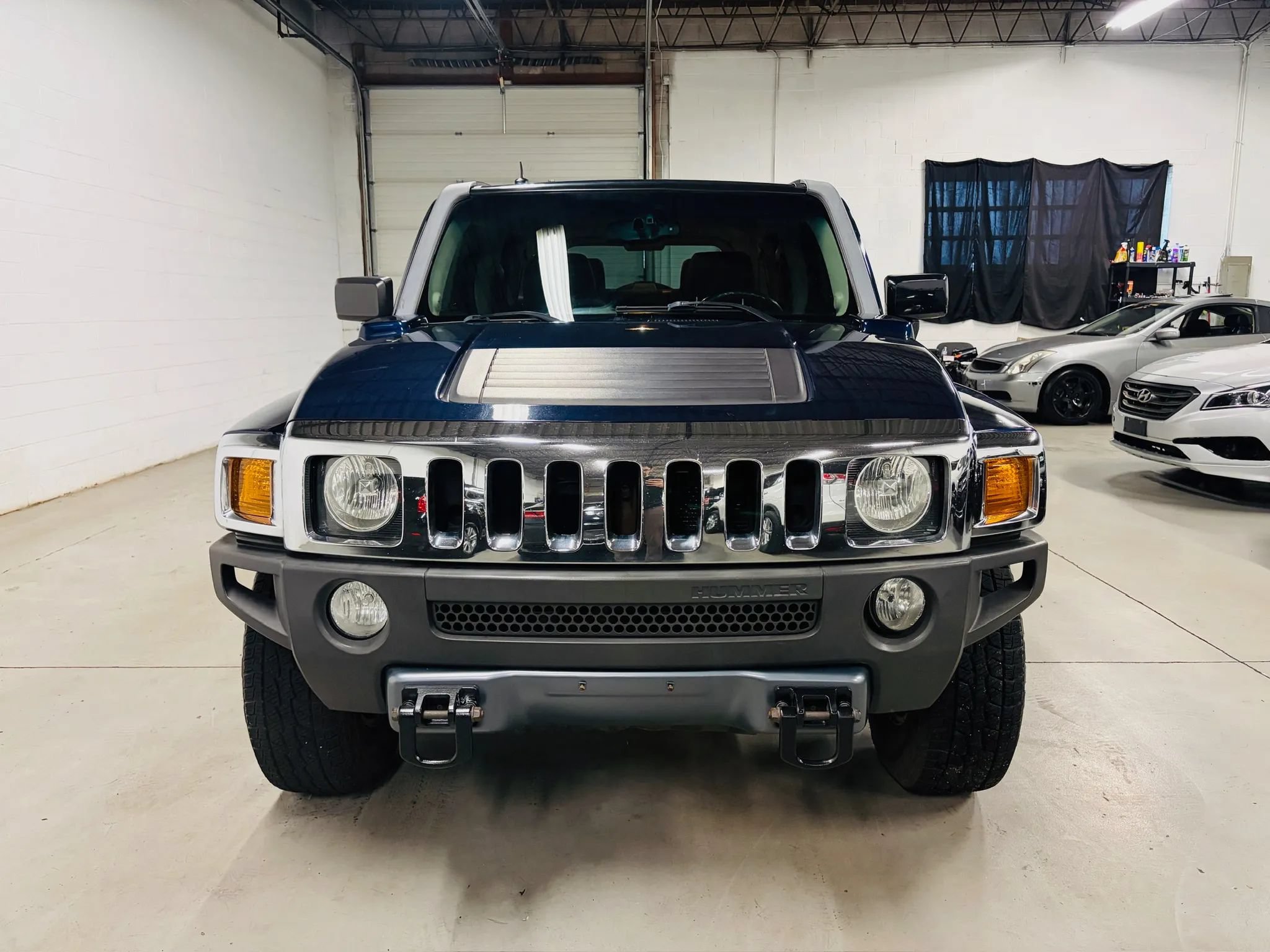 Used 2007 HUMMER H3 AWD/4WD image 3