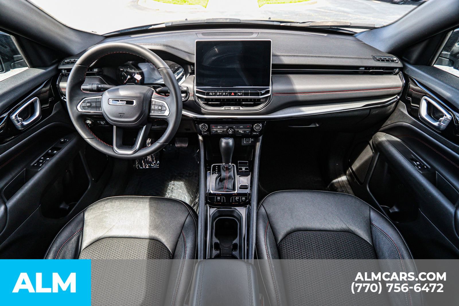 Used 2024 Jeep Compass Trailhawk image 30