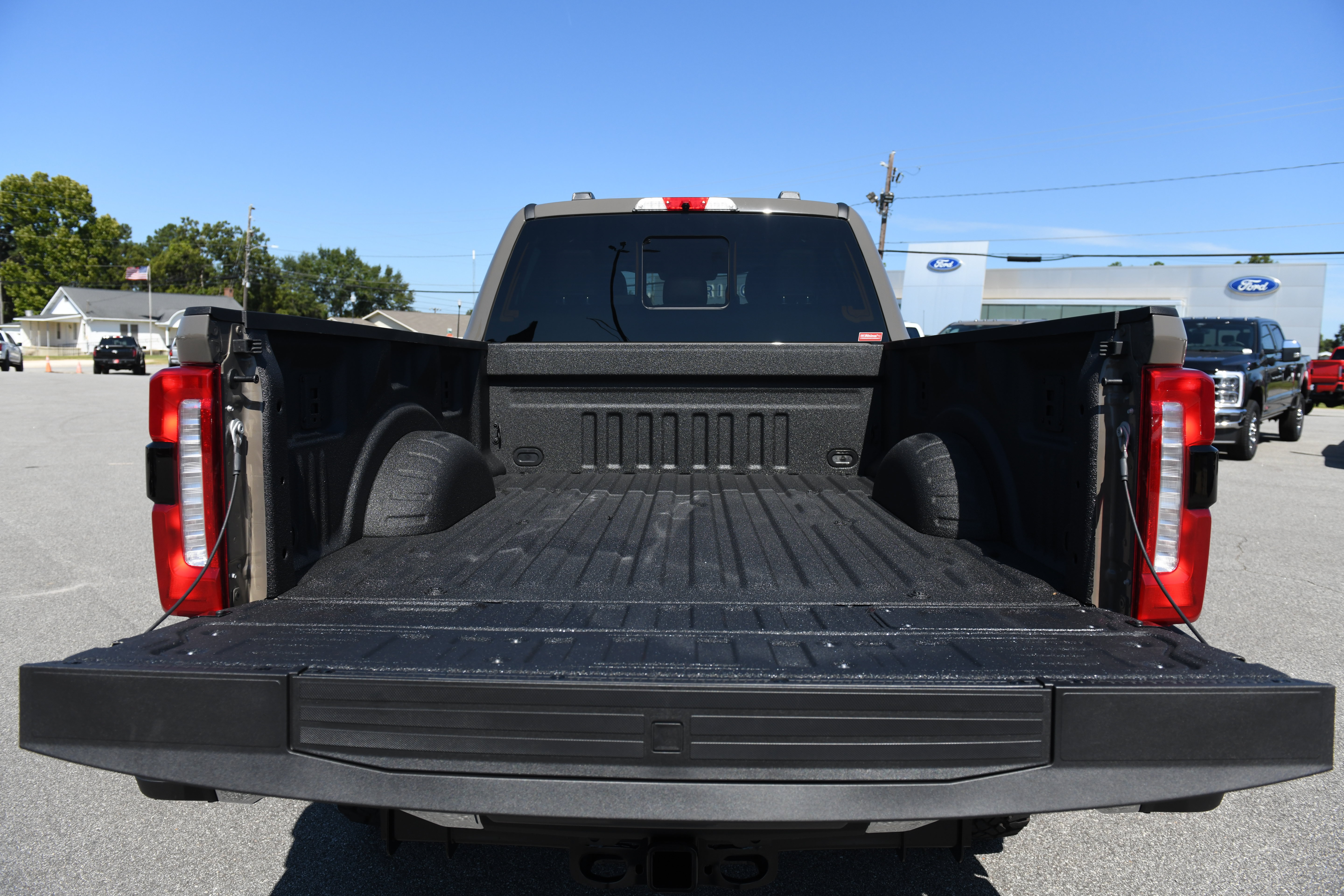 New 2027 Ford F250 King Ranch w/ Tremor Off-Road Package AWD/4WD image 9