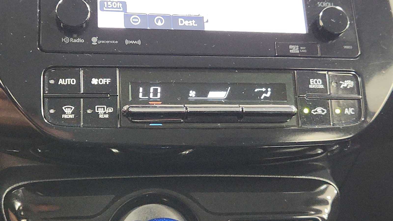 Certified 2018 Toyota Prius Three FWD image 21