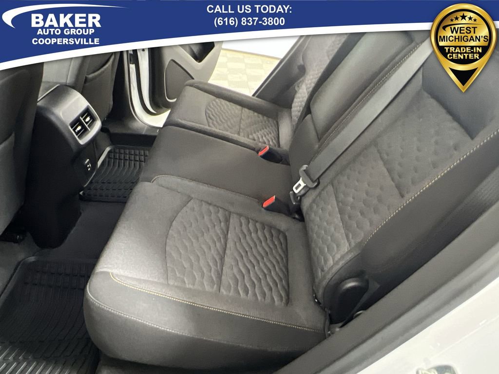 Used 2019 Chevrolet Equinox LT image 24