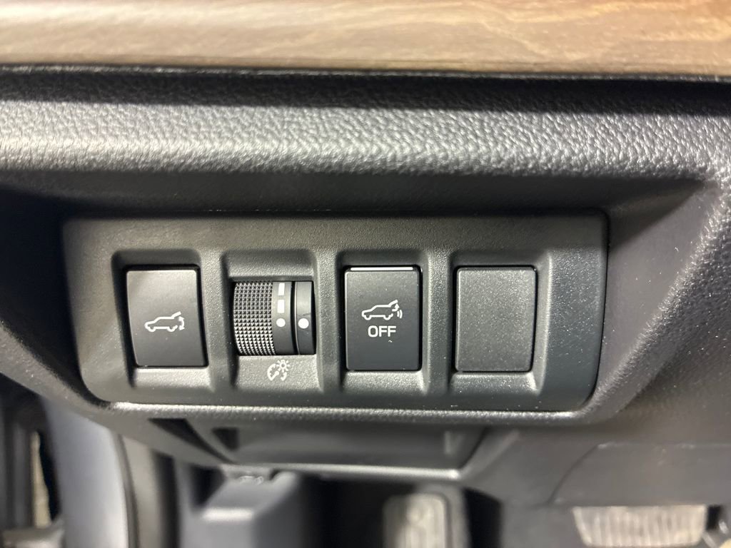 Certified 2023 Subaru Outback Limited XT image 23