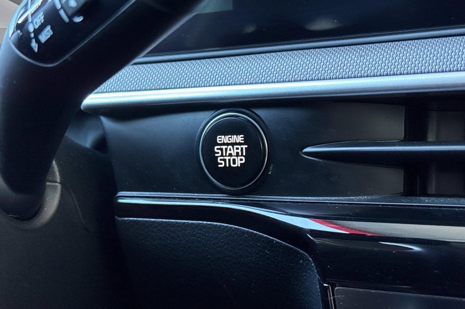 Used 2025 Kia K5 LXS image 31