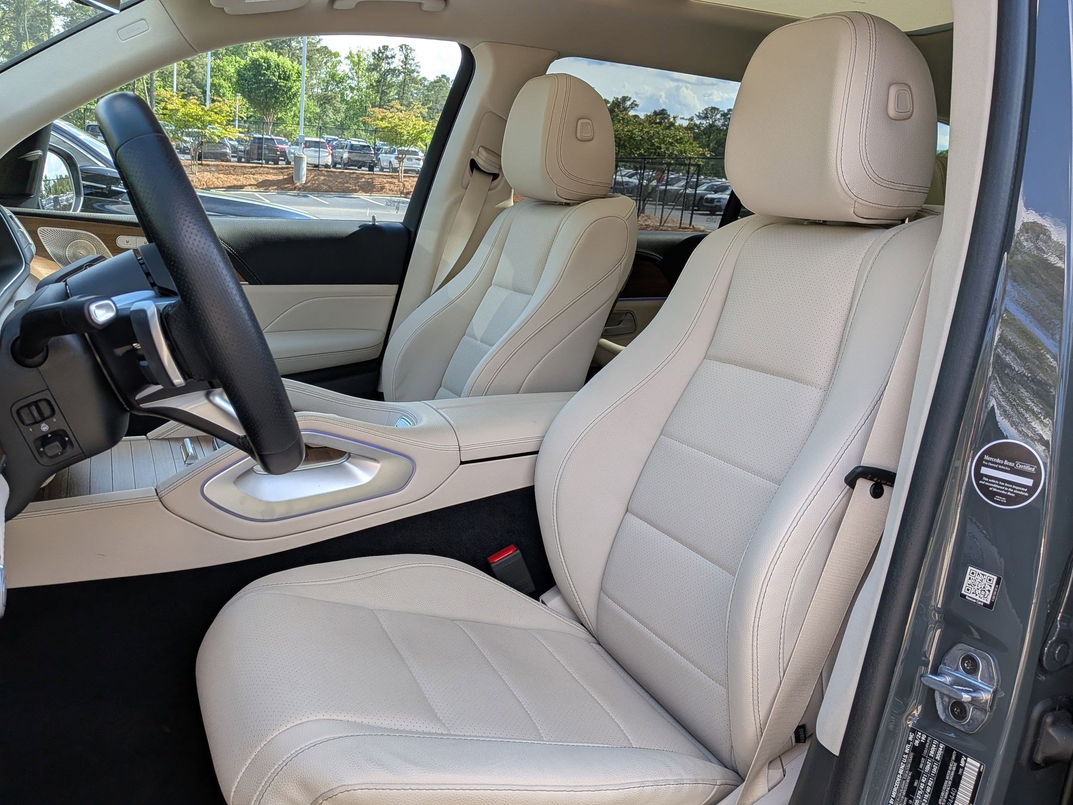 Certified 2025 Mercedes-Benz GLS 450 4MATIC image 13