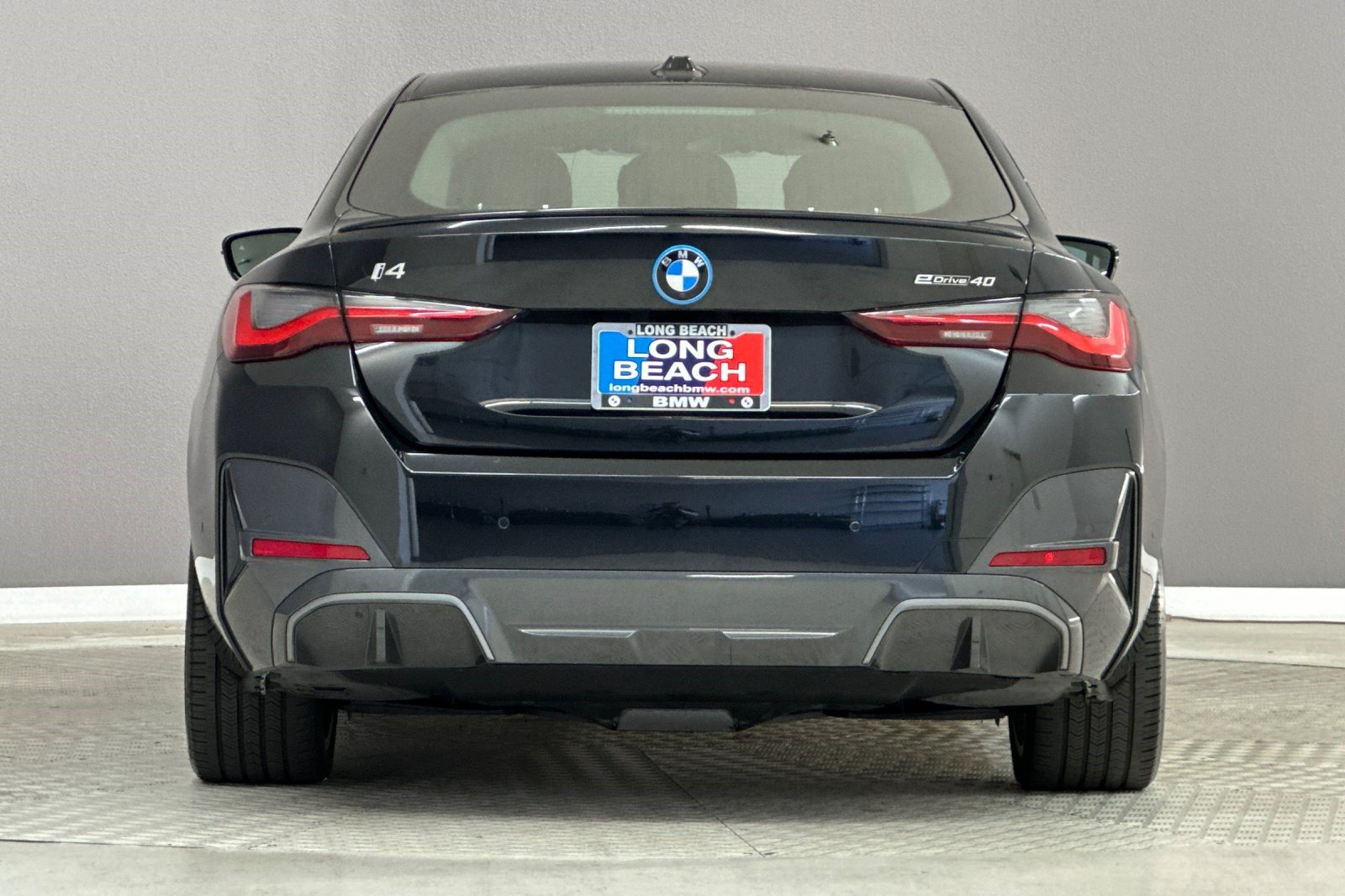 Certified 2024 BMW i4 eDrive40 w/ M Sport Package RWD image 9