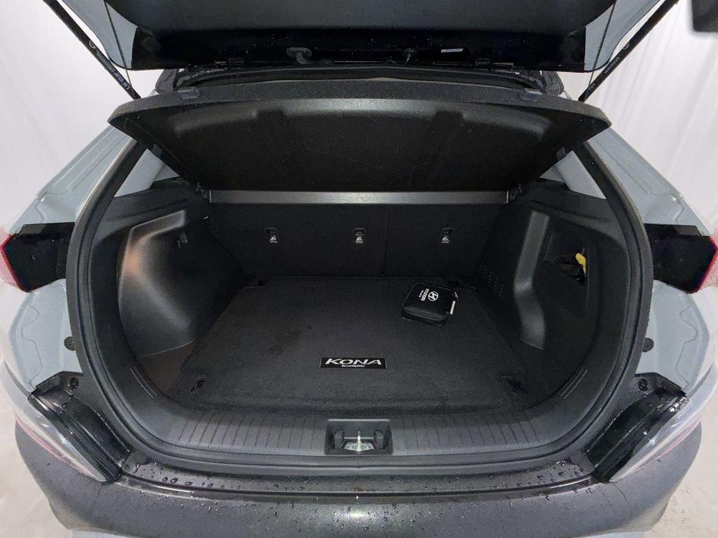 Used 2023 Hyundai Kona SEL image 9