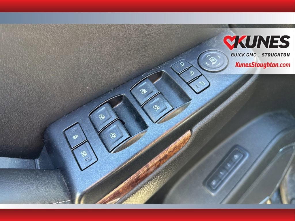 Used 2015 Chevrolet Tahoe LTZ AWD/4WD image 24