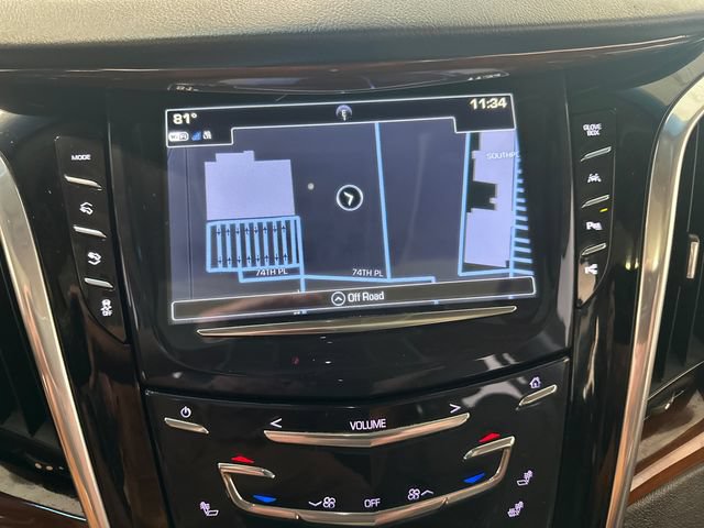 Used 2019 Cadillac Escalade Luxury AWD/4WD image 10
