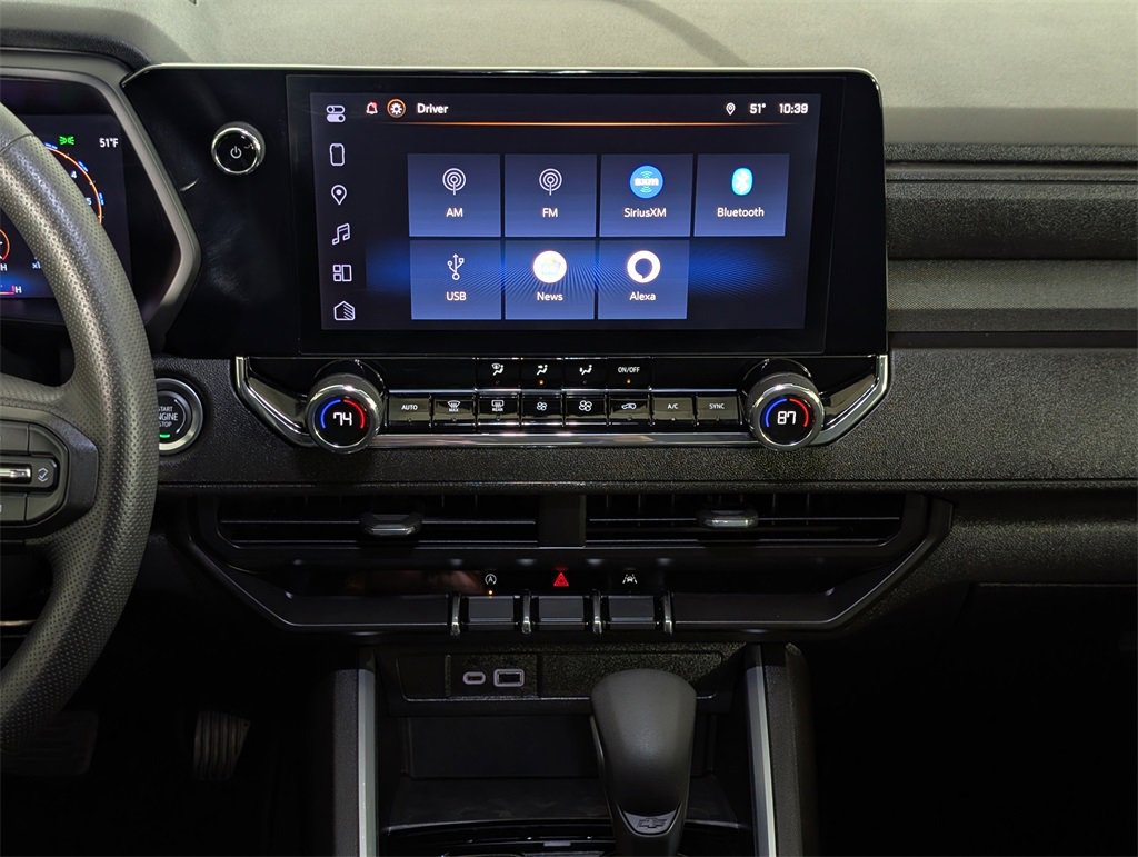 Used 2025 Chevrolet Colorado Trail Boss image 11