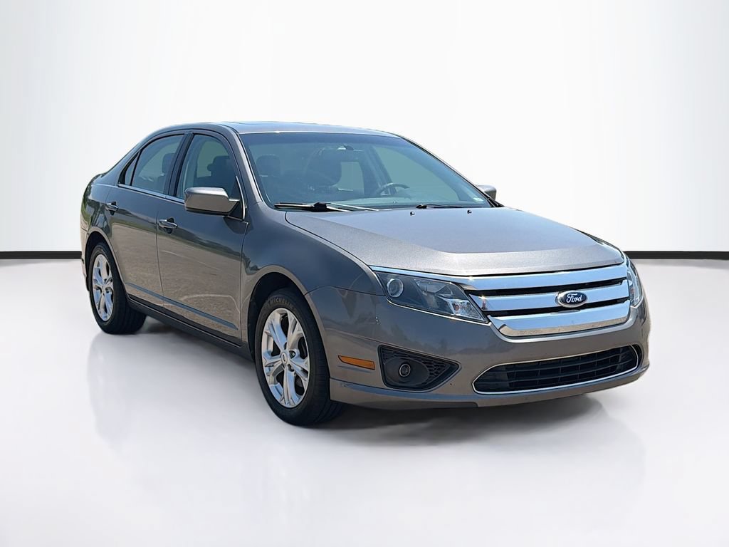 Used 2012 Ford Fusion SE FWD image 3