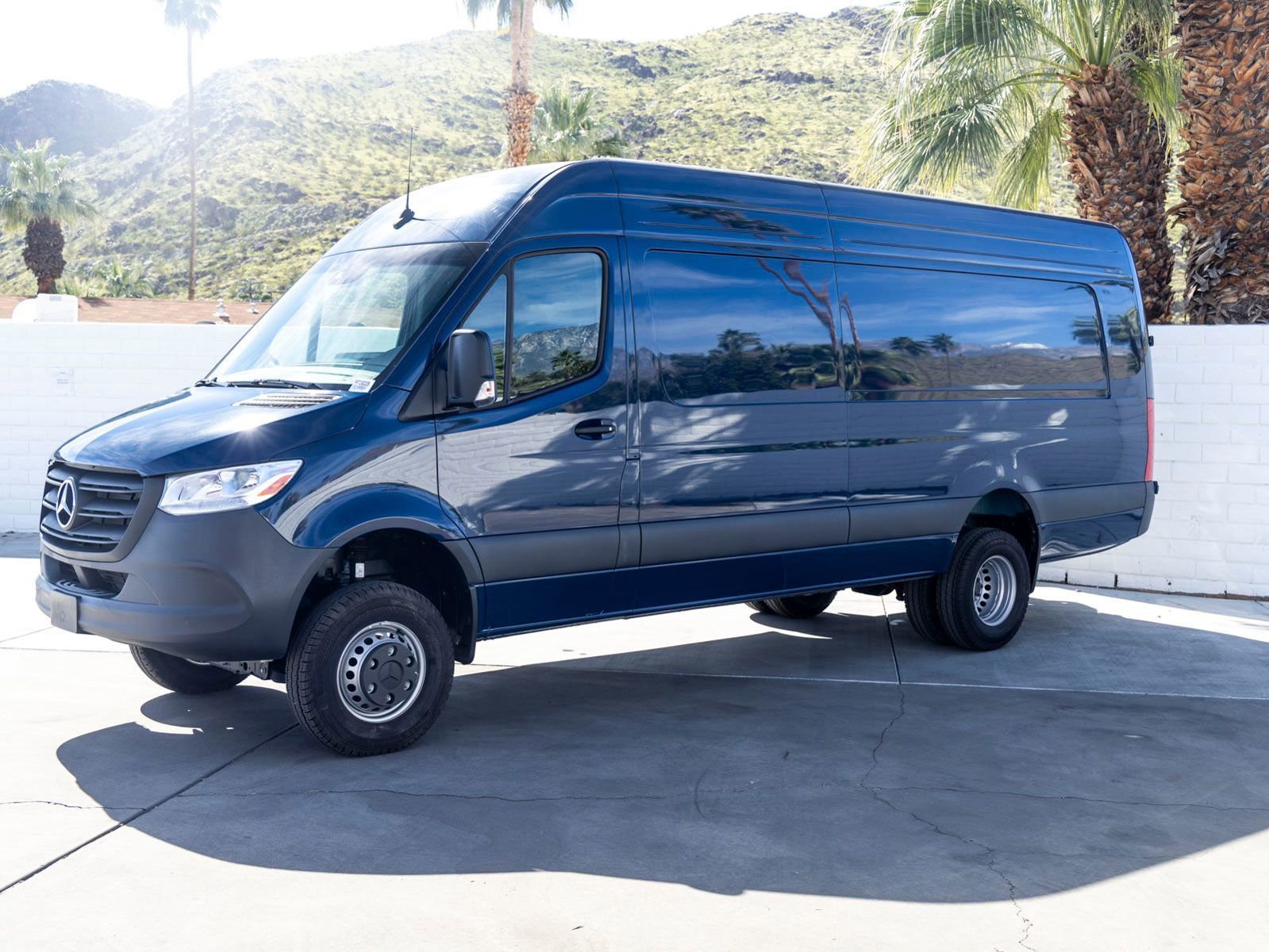 Used 2024 Mercedes-Benz Sprinter 3500 w/ Acoustic Package image 5