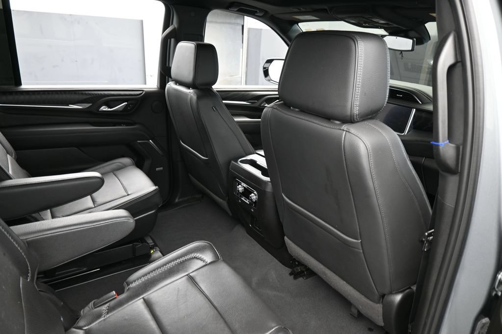 Used 2024 GMC Yukon XL Denali RWD image 55