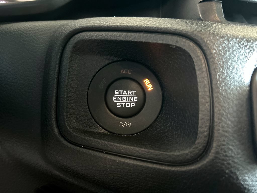Used 2024 Jeep Wrangler Unlimited Sport AWD/4WD image 24